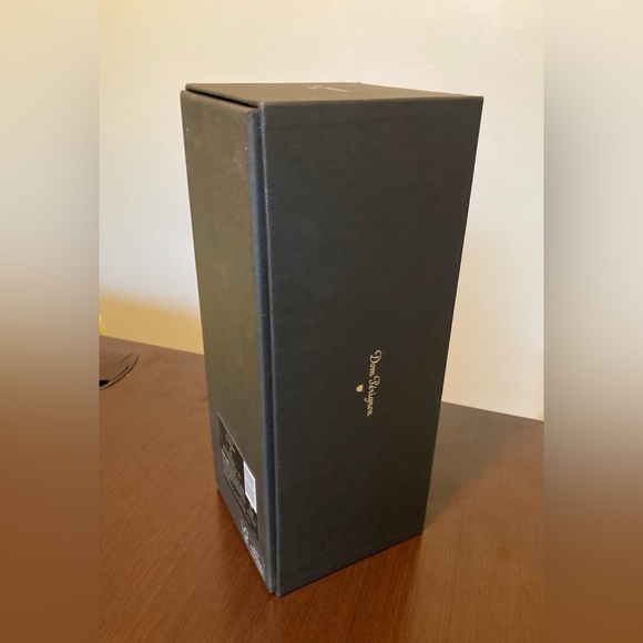2012 Dom Perignon Gift Box and Booklet - Picture 4 of 4